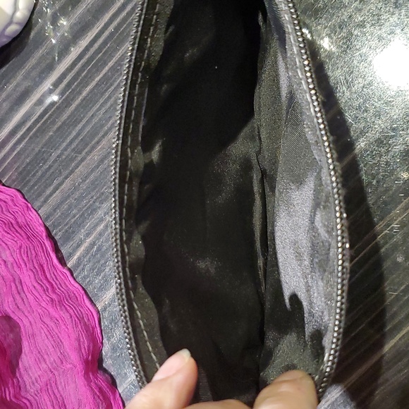 Makeup bag - Picture 3 of 3